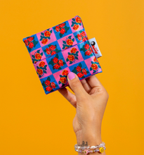 Load image into Gallery viewer, Tote: Charming Florals Foldable Tote