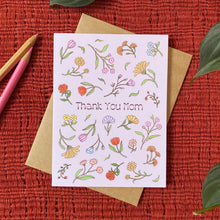 Load image into Gallery viewer, Greeting Card: Thank You Mom (Florals)
