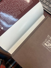 Load image into Gallery viewer, Book: Toronto Remembered - A Celebration of the City
